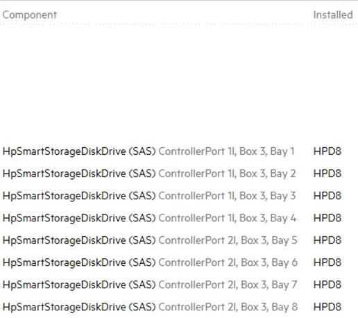 Dieselbe Komponentenliste nach dem Update: alle acht Laufwerke stehen jetzt auf Firmwarestand HPD8